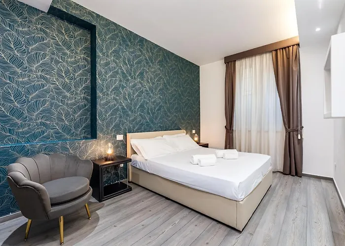 Spagna Boutique 4*