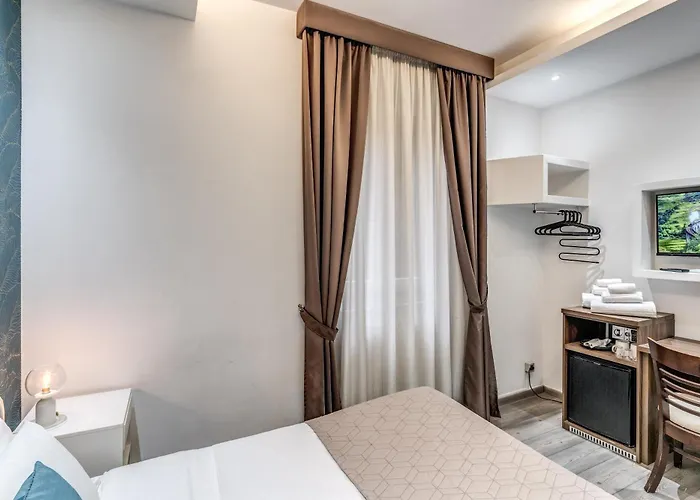 Spagna Boutique 4* Rome