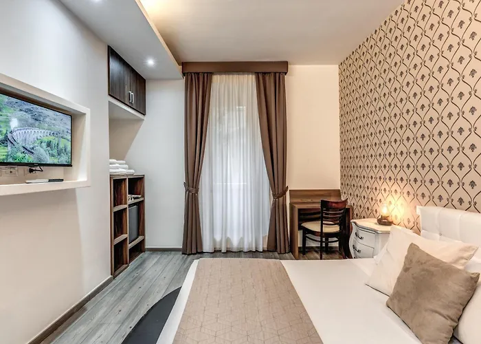 Spagna Boutique Rome